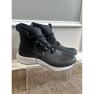 New Nike Binzie Boot Black White Kids Waterproof Size 7